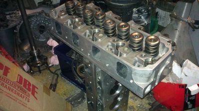 Yates C3
Aikonaan parasta rallihuttua mitÃ¤ Fordiin sai. EikÃ¤ huonot vielÃ¤ nykyÃ¤Ã¤nkÃ¤Ã¤n. Katotaan tuleeko noilla kansilla ja parilla turbolla 1500hv pikkulohko..
